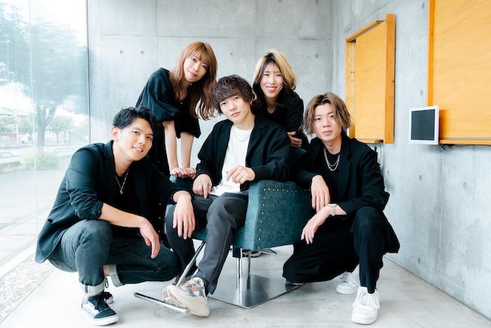 スタッフ集合写真